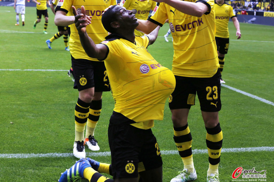 AC米兰轻取多特蒙德，拉莫斯乌龙送礼德甲