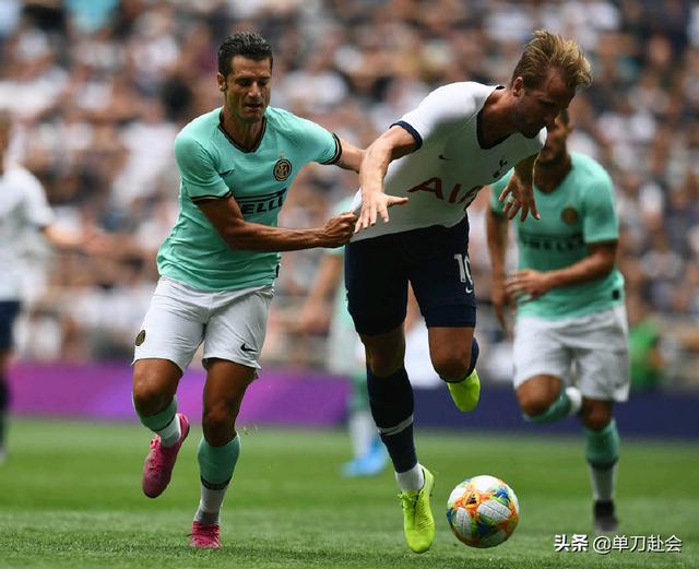 关于巴萨轻取国米，凯恩扑点救主意甲的信息